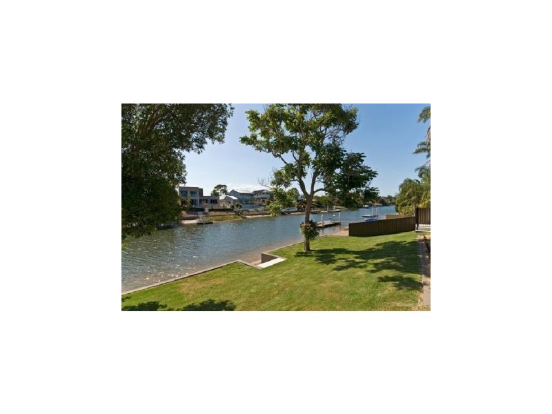 22 Mackay Close, Sorrento QLD 4217