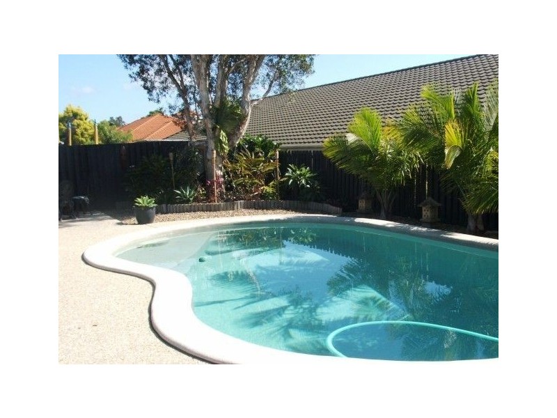101 Kingarry Circuit, Merrimac QLD 4226