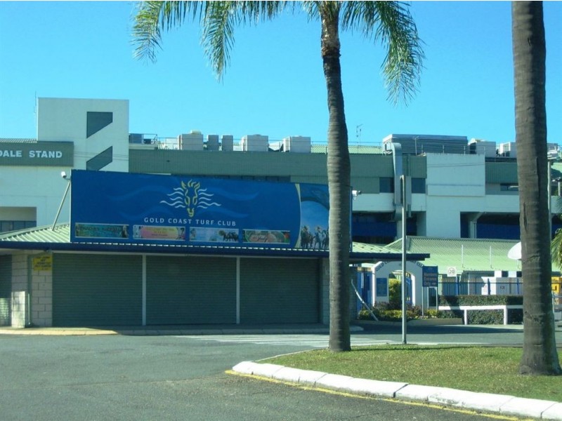 3 Mentone Avenue, Bundall QLD 4217