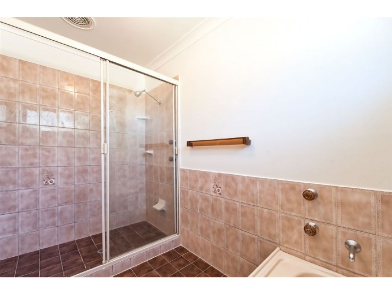 3 Davidson Place, Carrara QLD 4211