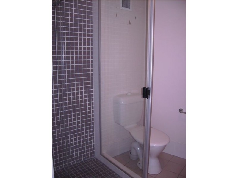 527/25 Lake Orr Drive, Varsity Lakes QLD 4227