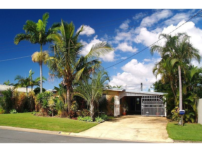 10 Cristobel Court, Broadbeach Waters QLD 4218