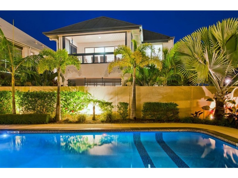 3040 Everglade Avenue, Carrara QLD 4211