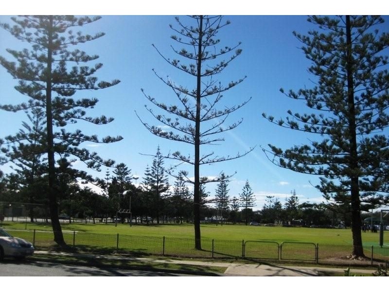 5/22 Mary Avenue, Broadbeach QLD 4218