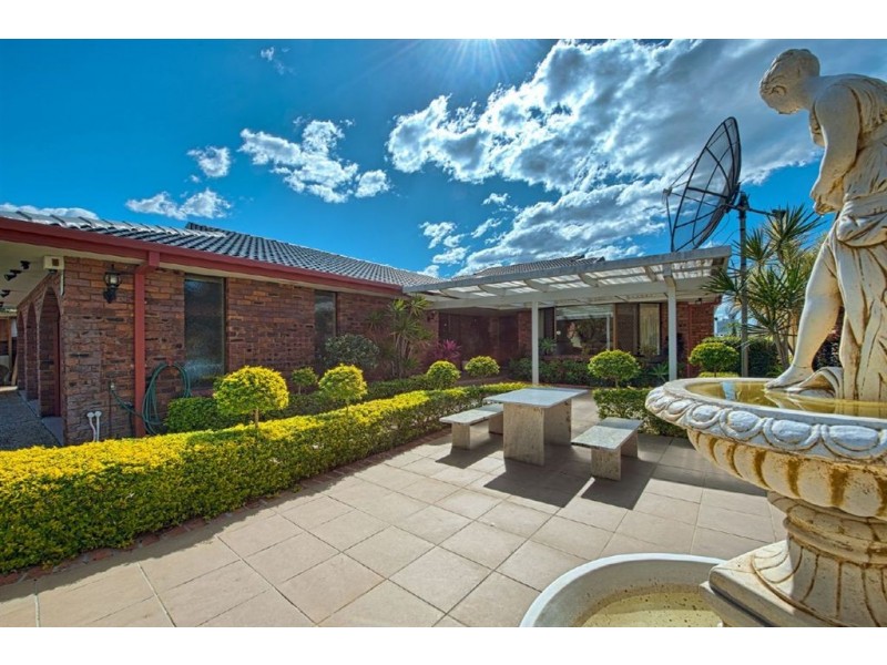 179 Markeri Street, Mermaid Waters QLD 4218