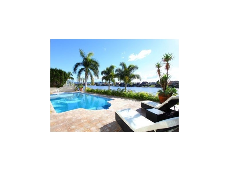 44 Port Jackson, Clear Island Waters QLD 4226