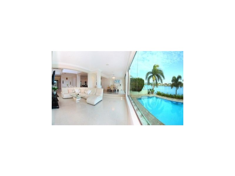 44 Port Jackson, Clear Island Waters QLD 4226