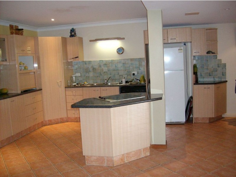 Broadbeach Waters QLD 4218