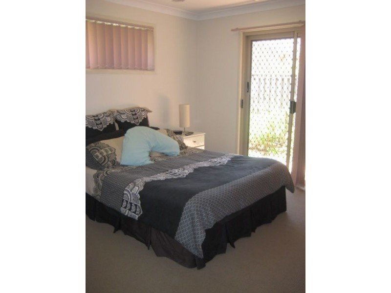 7 Summerwine Street, Burleigh Waters QLD 4220