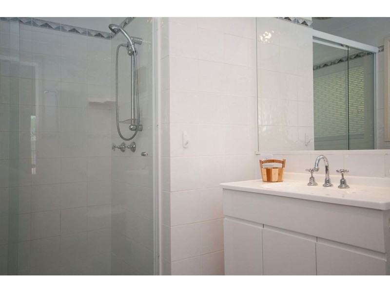 3 Homebush Drive, Robina QLD 4226