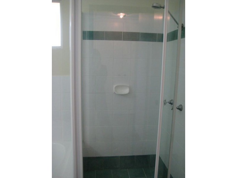 3/42 Oceanic Drive, Mermaid Waters QLD 4218