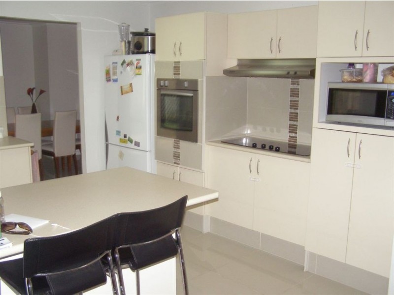 162 Ron Penhaligon Way, Robina QLD 4226