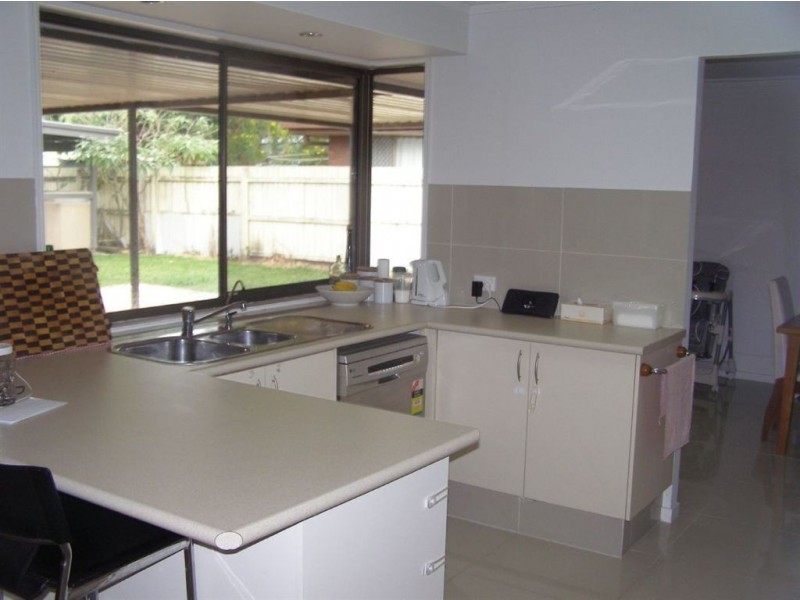 162 Ron Penhaligon Way, Robina QLD 4226