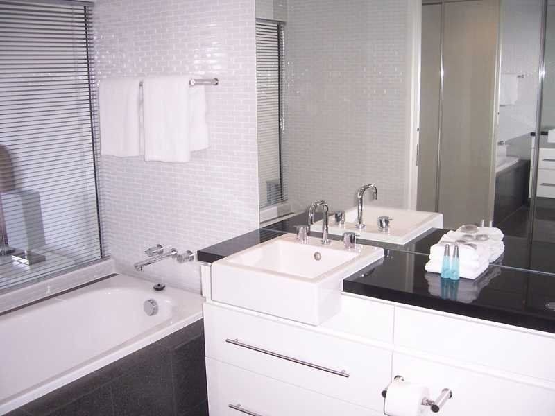 803/89 Surf Parade, Broadbeach QLD 4218