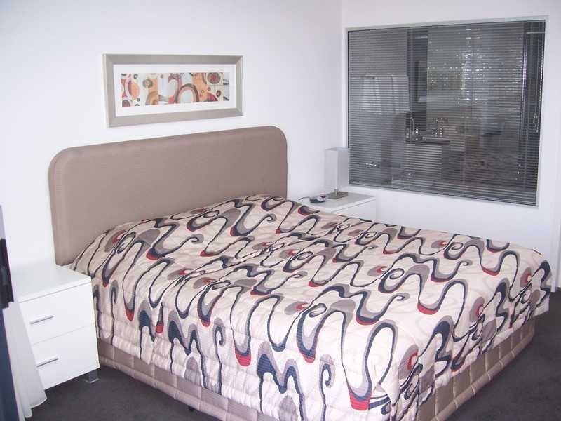 803/89 Surf Parade, Broadbeach QLD 4218