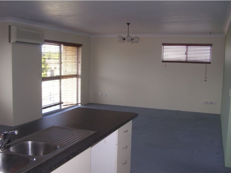 3/42 Oceanic Drive, Mermaid Waters QLD 4218