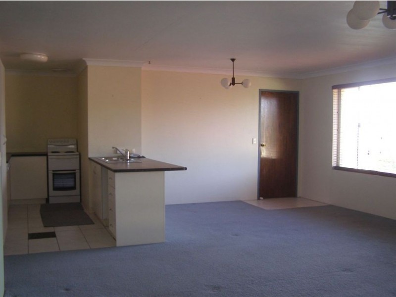 3/42 Oceanic Drive, Mermaid Waters QLD 4218