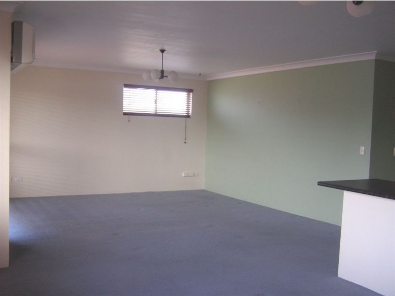 3/42 Oceanic Drive, Mermaid Waters QLD 4218