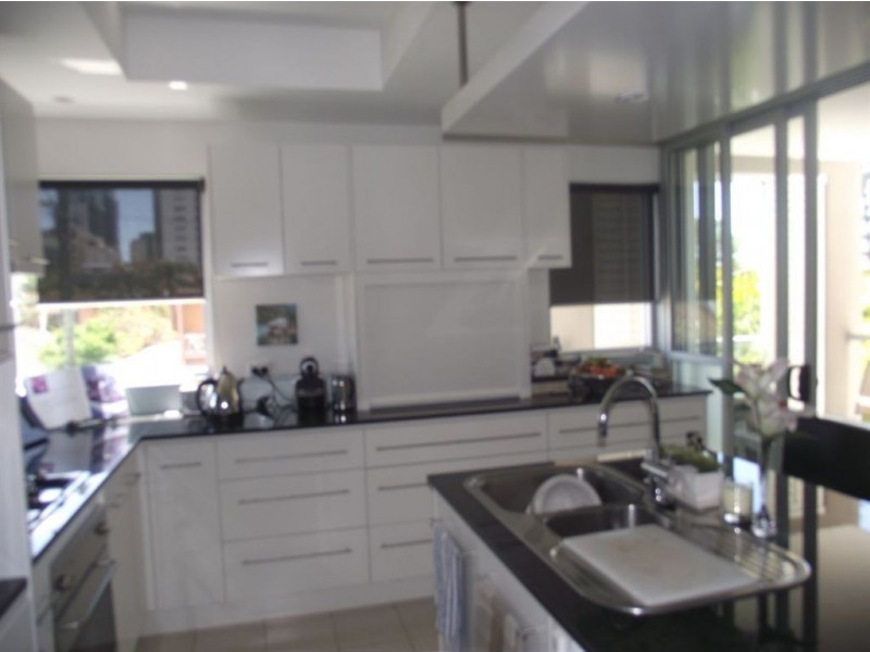 3/19 Mermaid Avenue, Mermaid Beach QLD 4218