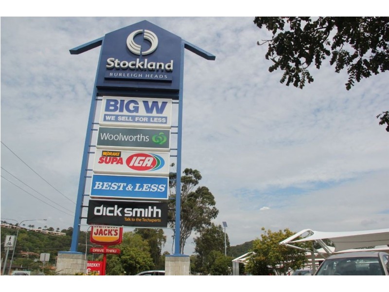 5 Spindrift Street, Burleigh Waters QLD 4220