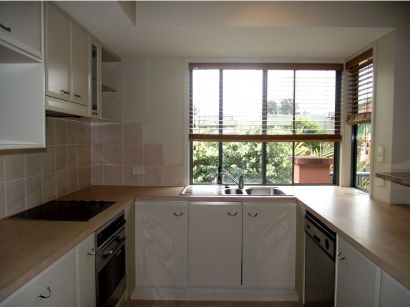 45/20 Fairway Drive, Clear Island Waters QLD 4226