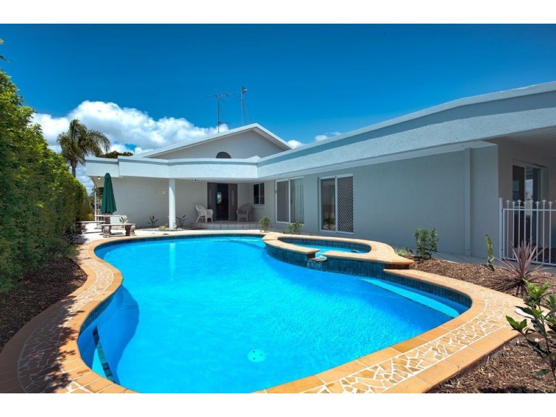 16 Peter Blondell, Mermaid Waters QLD 4218