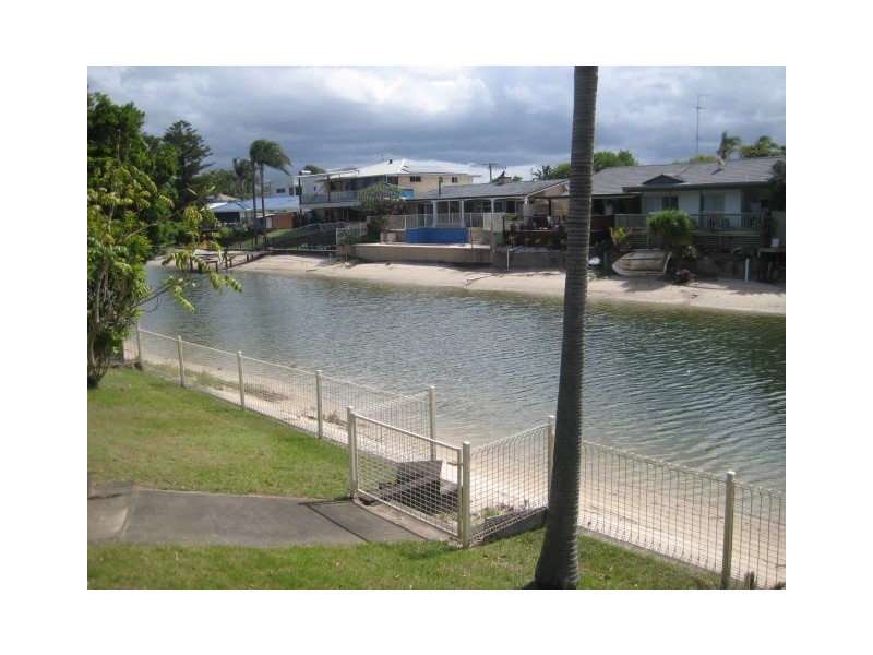 17 Flamingo Key, Broadbeach Waters QLD 4218