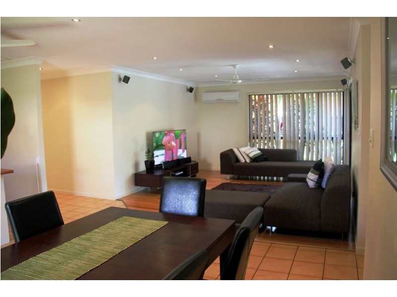 36 Gardendale Crescent, Burleigh Waters QLD 4220