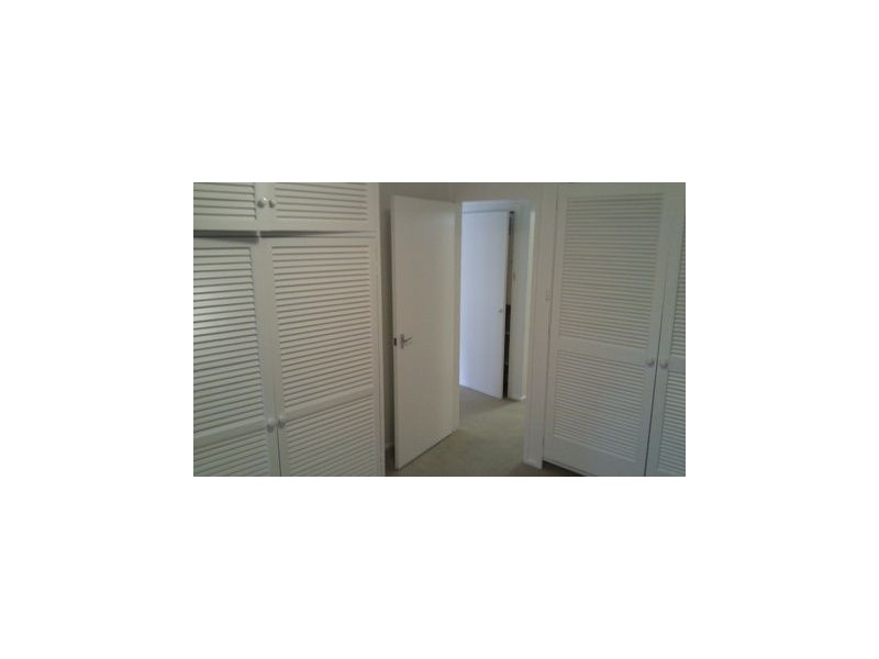 1/75 Old Burleigh Rd, Surfers Paradise QLD 4217