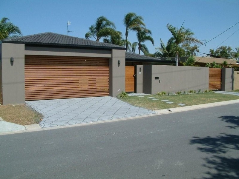 8 Palmetto Crt, Broadbeach Waters QLD 4218