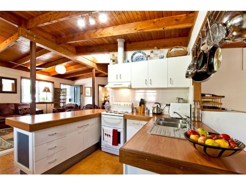 4 Curragh Court, Worongary QLD 4213