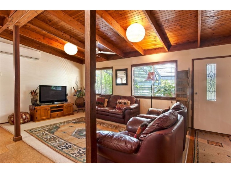 4 Curragh Court, Worongary QLD 4213
