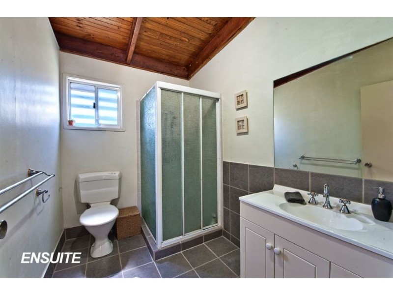 4 Curragh Court, Worongary QLD 4213