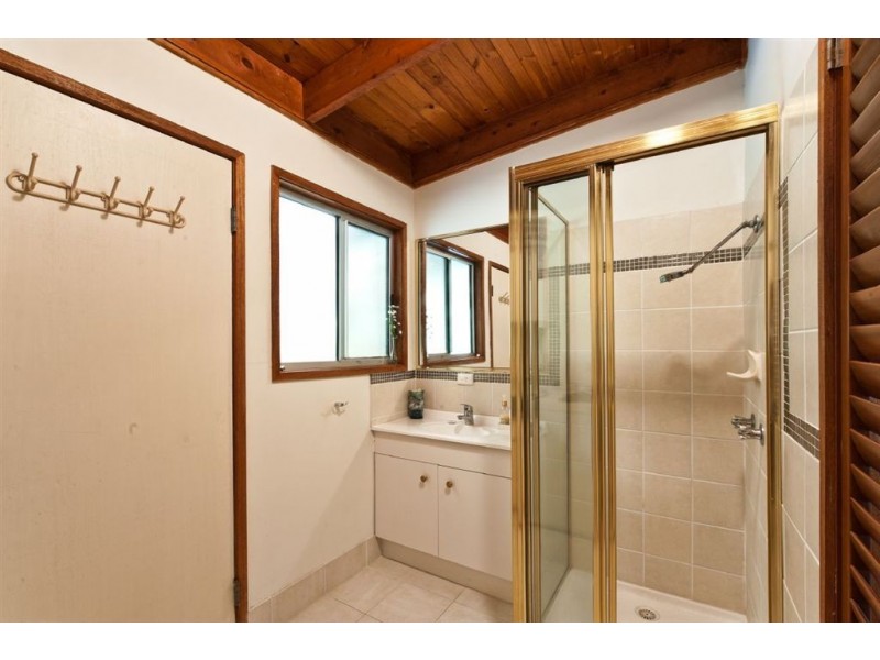 4 Curragh Court, Worongary QLD 4213