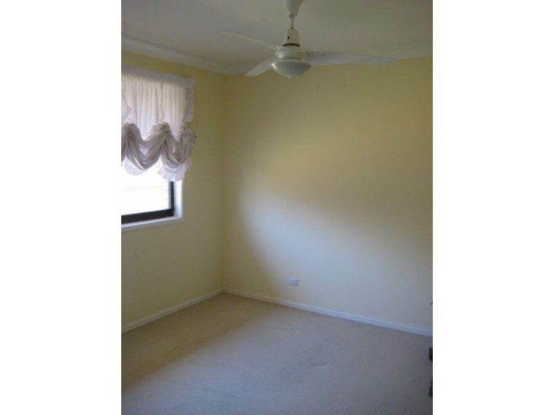 164 Sunshine Blvd, Mermaid Waters QLD 4218