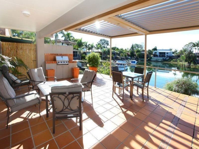 137 Witt Avenue, Carrara QLD 4211