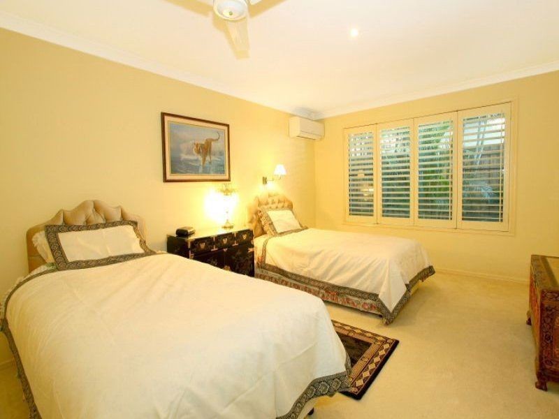 137 Witt Avenue, Carrara QLD 4211