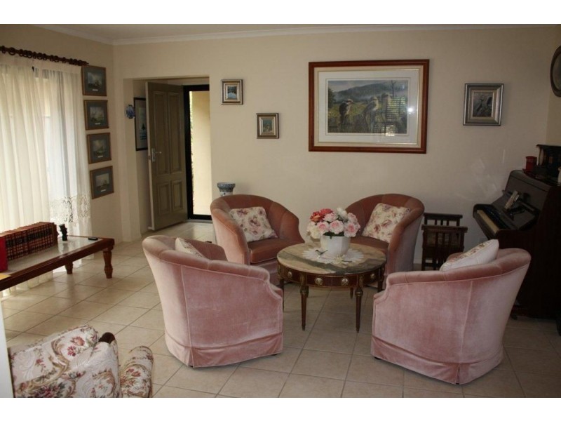 92/136 Palm Meadows Drive, Carrara QLD 4211