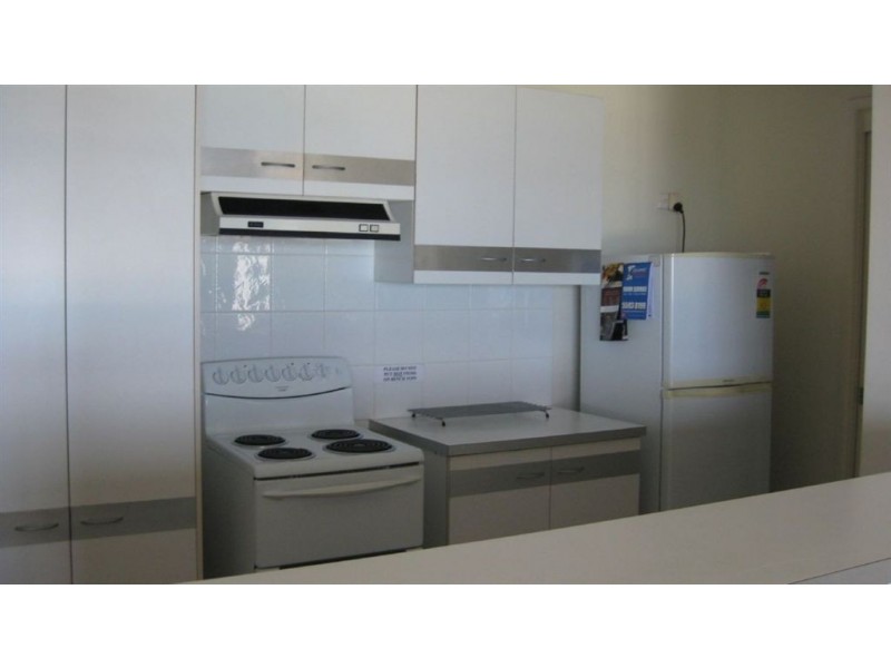 38/12 Enderley Avenue, Surfers Paradise QLD 4217