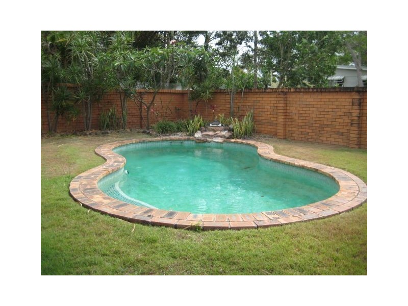 10 Lotus Key, Broadbeach Waters QLD 4218