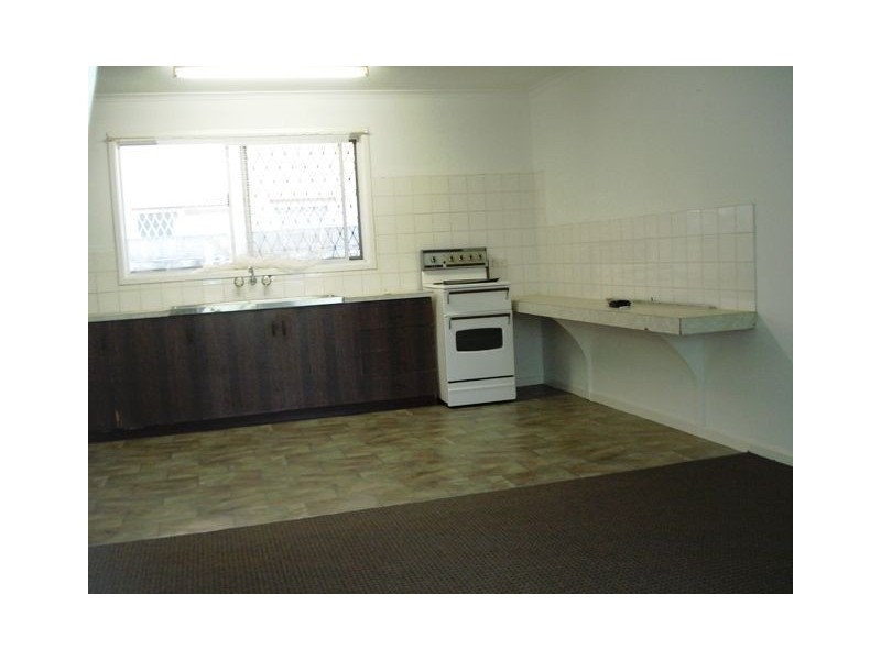 4/2423 Gold Coast Hwy, Mermaid Beach QLD 4218