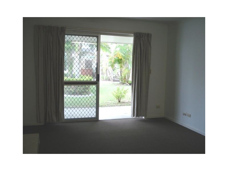 4/2423 Gold Coast Hwy, Mermaid Beach QLD 4218