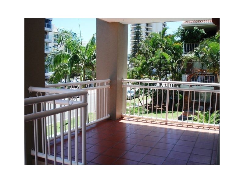 6/12-14 Britannia Avenue, Broadbeach QLD 4218