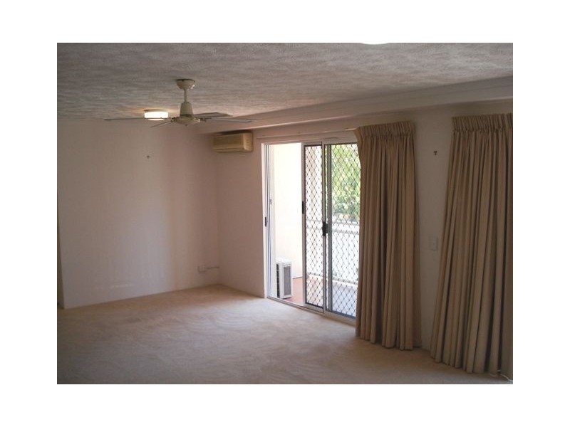 6/12-14 Britannia Avenue, Broadbeach QLD 4218