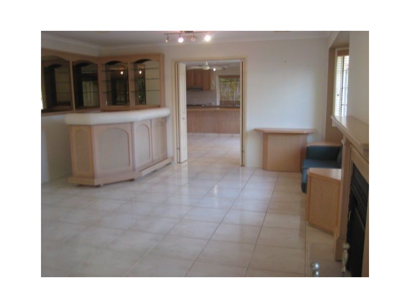 14 Bernadino Court, Mermaid Waters QLD 4218