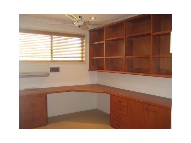 14 Bernadino Court, Mermaid Waters QLD 4218