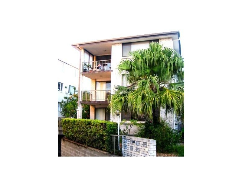 3/12 Rosewood Ave, Broadbeach QLD 4218