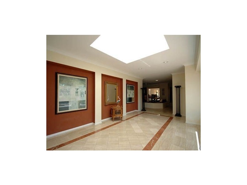 69 Allambi, Broadbeach Waters QLD 4218