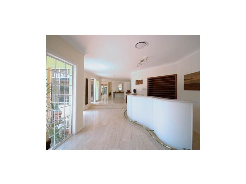 69 Allambi, Broadbeach Waters QLD 4218