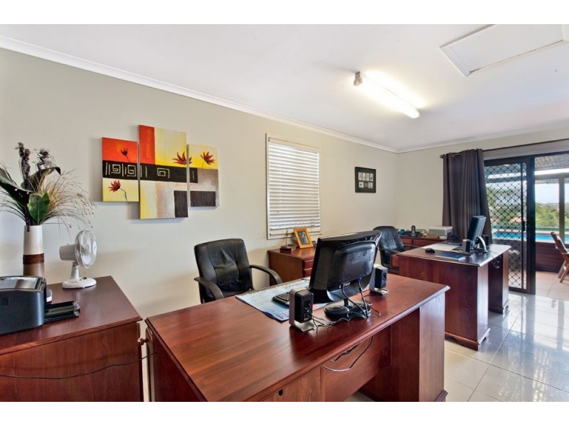 101 Pappas Way, Carrara QLD 4211
